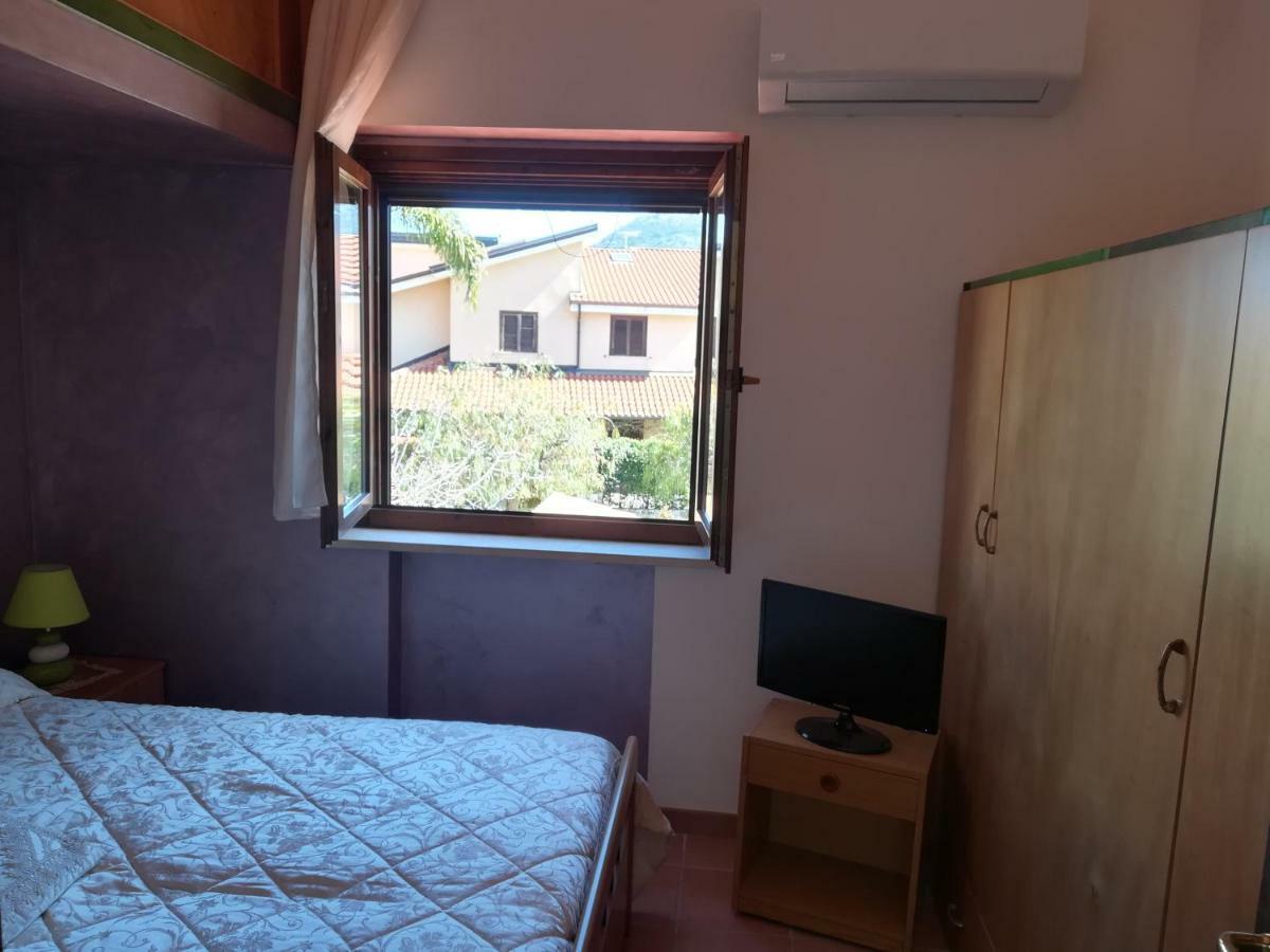 Villetta Aurora Villaggio Porto Ada A 2 Passi Dal Mare Pizzo  Extérieur photo